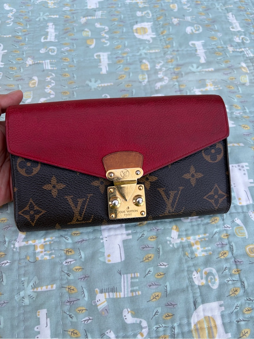 Louis Vuitton Pallas Wallet (PRICE FIRM)